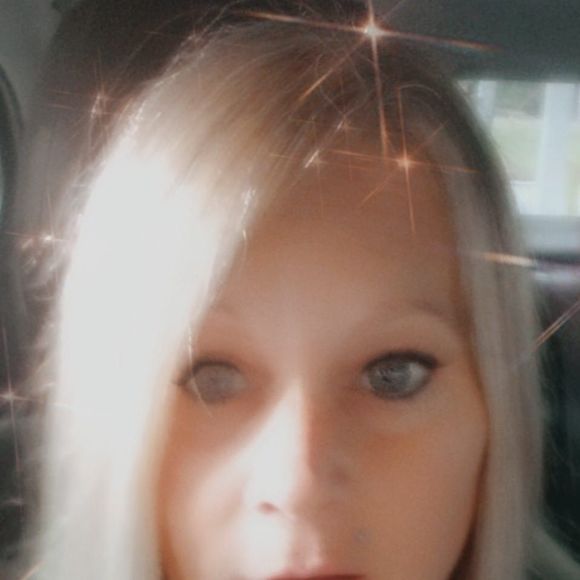 Meet your Posher, Candy - Picture 1 of 1